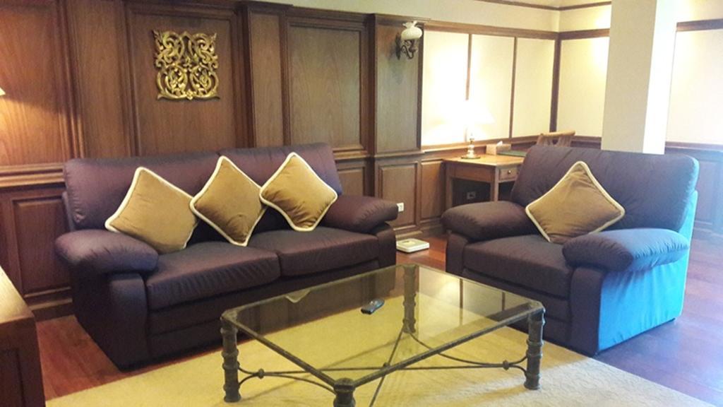 Suan Bua Hotel & Resort Ban Pong  Стая снимка