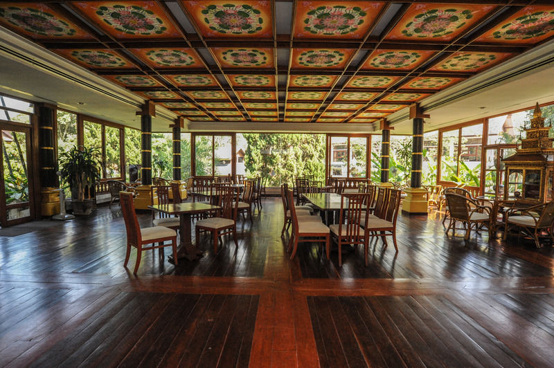 Suan Bua Hotel & Resort Ban Pong  Екстериор снимка
